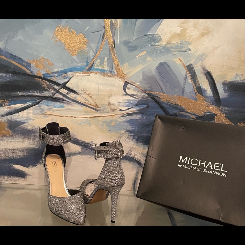 Michael Shannon - pumps